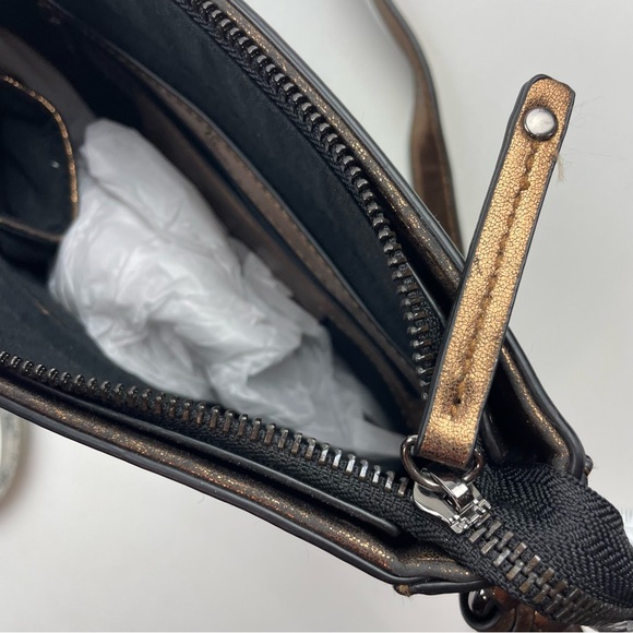 Celine Dion Black Shoulder bag Faux Leather with Silver Inserts Pockets NEW - Picture 9 of 10